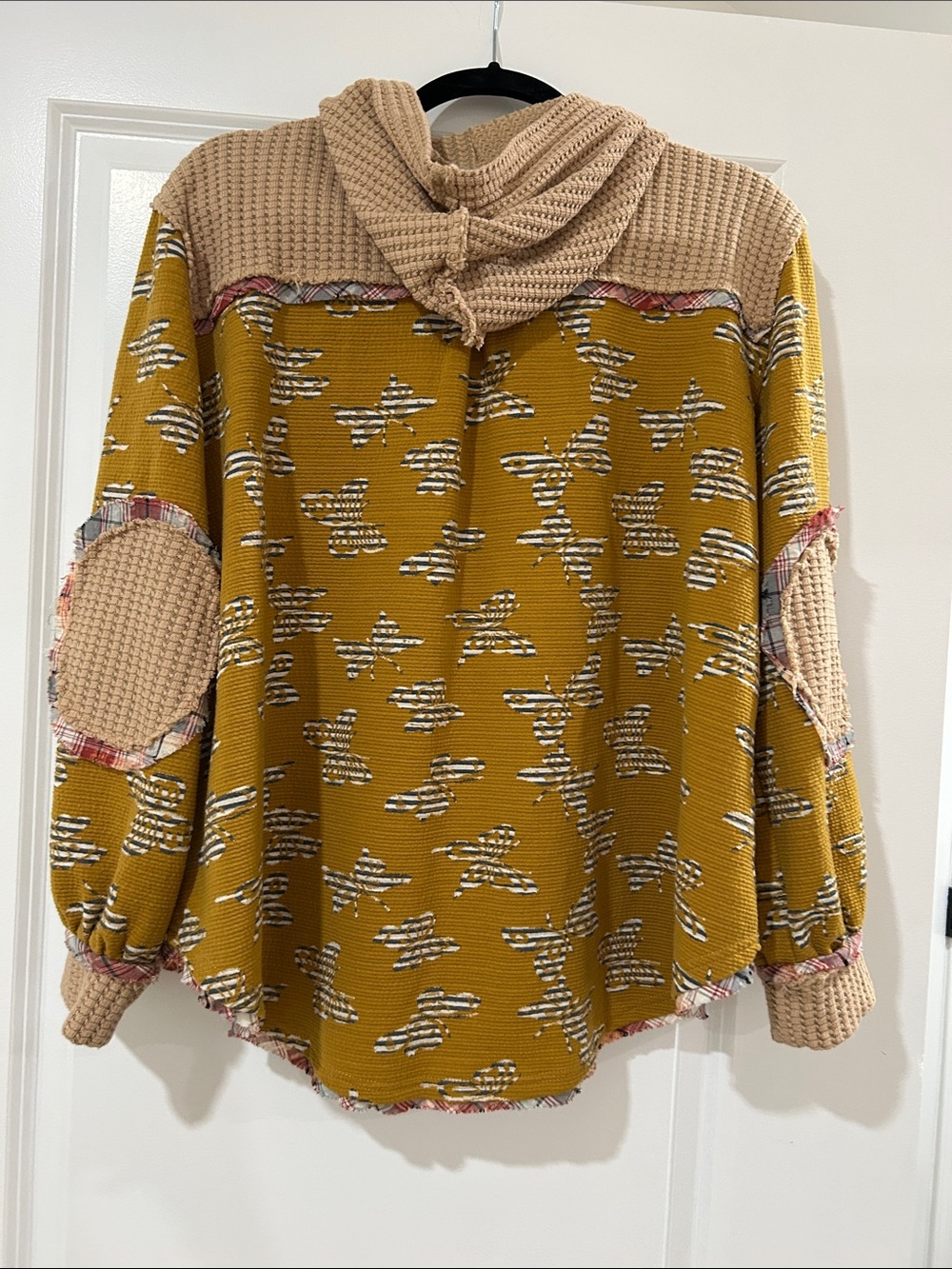 POL Mustard Patterned Hooded Bomber with Taupe Knit Yoke - Picture 3 of 3